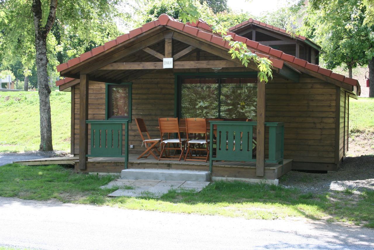 Camping Les Etoiles Saint-Sornin-Lavolps Ngoại thất bức ảnh